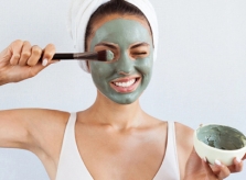 Công thức mặt nạ đất sét cho da mụn