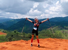 Mâu Thủy sợ hãi vì mưa lũ lúc chạy marathon