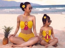 Mẹ 8X chi tiền sắm đồ đôi để cùng con đi khắp thế gian