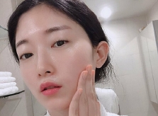 7 mẹo chăm sóc da khô của phụ nữ Hàn