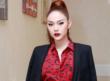 Minh Hằng bị stylist tố tự làm xấu trang phục và keo kiệt