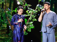 Minh Luân bị ngã sưng mặt