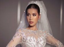 Minh Tú mặc váy cưới làm vedette