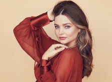 Miranda Kerr tiết lộ bí quyết luôn trẻ đẹp cho các bà bầu