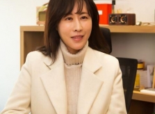 CEO bị nghi ngoại tình với chồng Goo Hye Sun vừa giàu có vừa quyền thế