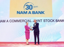 Nam A Bank đạt giải thưởng vì nỗ lực kiến tạo môi trường làm việc tốt nhất cho nhân viên