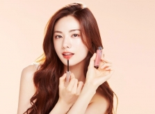 Nana - ca sĩ Hàn 6 năm vào top gương mặt đẹp nhất hành tinh