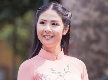 Ngọc Hân luyện nữ công gia chánh