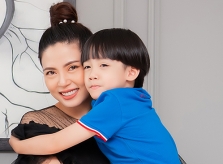 Chứng tự kỷ của con trai Ngọc Hiền cải thiện 80%