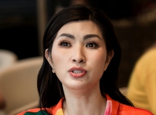 Nguyễn Hồng Nhung: 'Tôi chỉ yêu, không cưới'