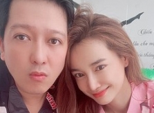 Nhã Phương từ TP HCM ra Hội An ăn sáng