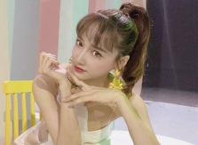 Ảnh sao 5/6: Nhã Phương như búp bê