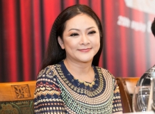 Cuộc sống của Như Quỳnh ở Mỹ trong 2 tháng nghỉ diễn