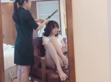 Bị chỉ trích vì đăng ảnh ngồi phản cảm, Ninh Dương Lan Ngọc nói gì?