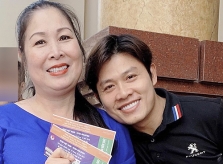 NSND Hồng Vân đóng MV của Nguyễn Văn Chung