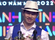 NSƯT Xuân Bắc đoạt giải Nghệ sĩ ấn tượng tại VTV Awards 2021