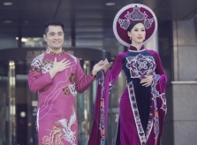 Người mẫu Việt trình diễn áo dài lấy cảm hứng văn hóa Nhật