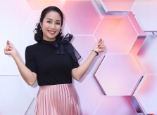 Ốc Thanh Vân gỡ rối cho bà mẹ cấm con gái 15 tuổi dùng Facebook