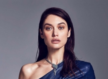 Olga Kurylenko không được nhập viện vì quá tải