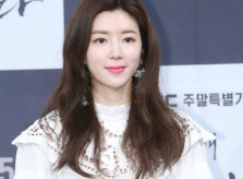 Park Han Byul phải dùng tên giả sau scandal của chồng
