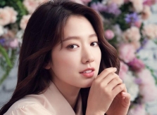 Park Shin Hye mang thai