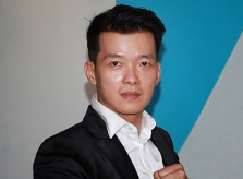 Peter Phạm: 'Tôi rụng rời vì dao găm trúng bạn diễn'