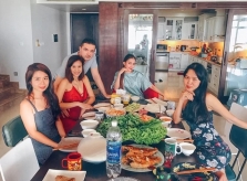 Vợ chồng Phương Mai thuê căn hộ hướng sông làm tổ ấm