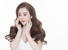 Phương Nga muốn thử sức với nhạc tình