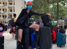 Phương Oanh Next Top rời khu cách ly