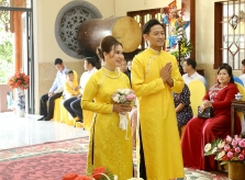 Quý Bình và vợ doanh nhân làm lễ hằng thuận