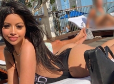Vẻ ngoài bốc lửa của tiểu tam tin đồn xen vào chuyện tình Kylie Jenner