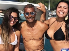 Romario trượt dài trong sự nghiệp vì sex