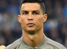 Ronaldo tiếp tục dính nghi vấn hiếp dâm thêm ba phụ nữ khác