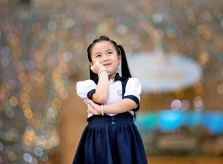 Sao nhí Ngân Chi được gia đình dạy nhìn đa chiều