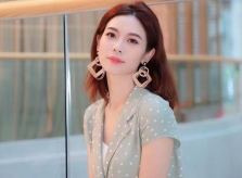 Sao nữ kiếm triệu USD sau khi bị TVB lạnh nhạt