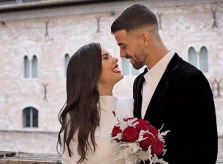 Sao Roma cưới vợ dịp Giáng sinh