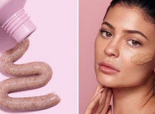 Scrub tẩy da chết của Kylie chưa bày bán đã bị tẩy chay