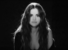 Selena Gomez nói đau khổ khi yêu Justin Bieber