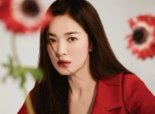 Song Hye Kyo từng bị tống tiền, dọa tạt axit