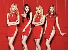 Thành viên nhóm Kpop bị ép mặc nội y, nhận thù lao rẻ mạt suốt 7 năm