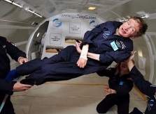 4 bài học dạy con của Stephen Hawking