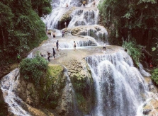 'Phát sốt” với thác nước đẹp như tiên cảnh ngay gần Hà Nội