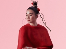 Thanh Hằng hóa Đào nương sơn cước