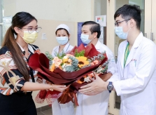 Tiên Nguyễn: 'Quê hương Việt Nam mở rộng vòng tay lúc tôi hoạn nạn'