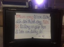 Những tờ giấy truyền động lực của chú bảo vệ Sài Gòn