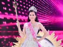 Trần Tiểu Vy đăng quang Hoa hậu Việt Nam 2018