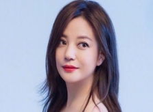 Triệu Vy phủ nhận ngoại tình