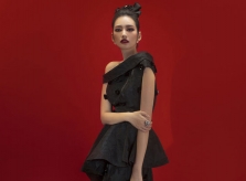 Trúc Diễm sexy với đầm dạ hội