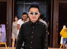Tùng Dương ủng hộ nhóm nhạc mới theo phong cách Hàn Quốc