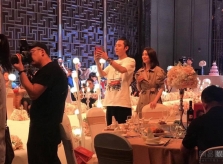 Vợ chồng Hồng Hân tình tứ như chưa hề rạn nứt vì scandal